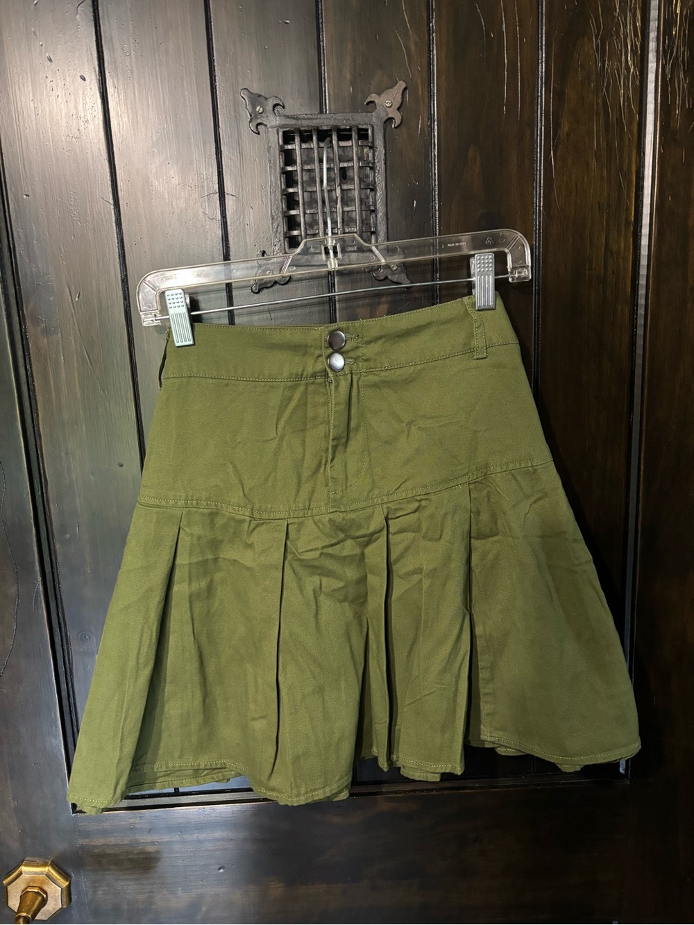 Olive green pleated mini skirt army drab with pockets hot topic plus size 2